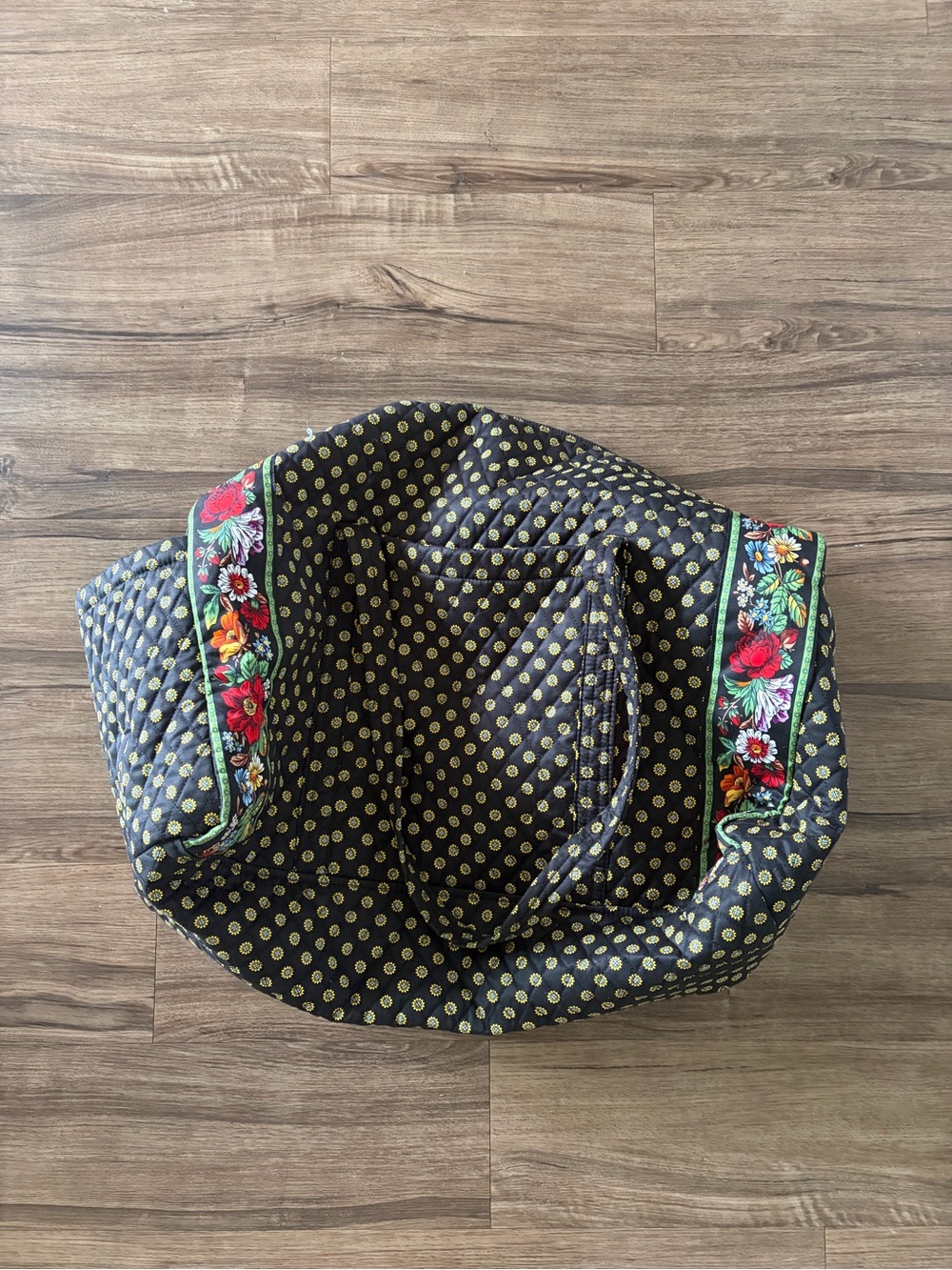 Vera Bradley duffle bag